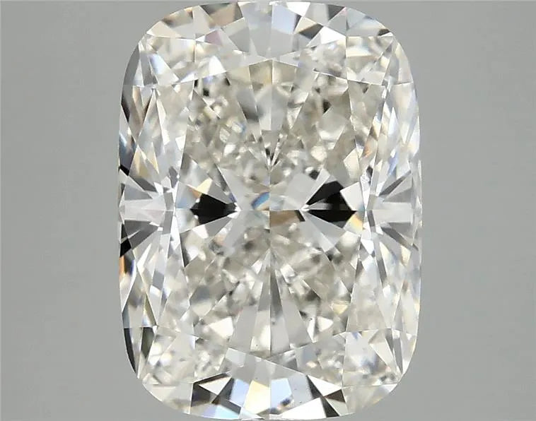 4.00ct Cushion modified Lab Grown Diamond (Colour G, Clarity VS1, IGI Certified)